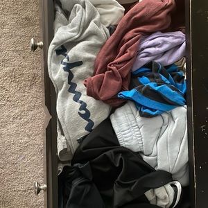 3 whole bins full of cloths size s to L